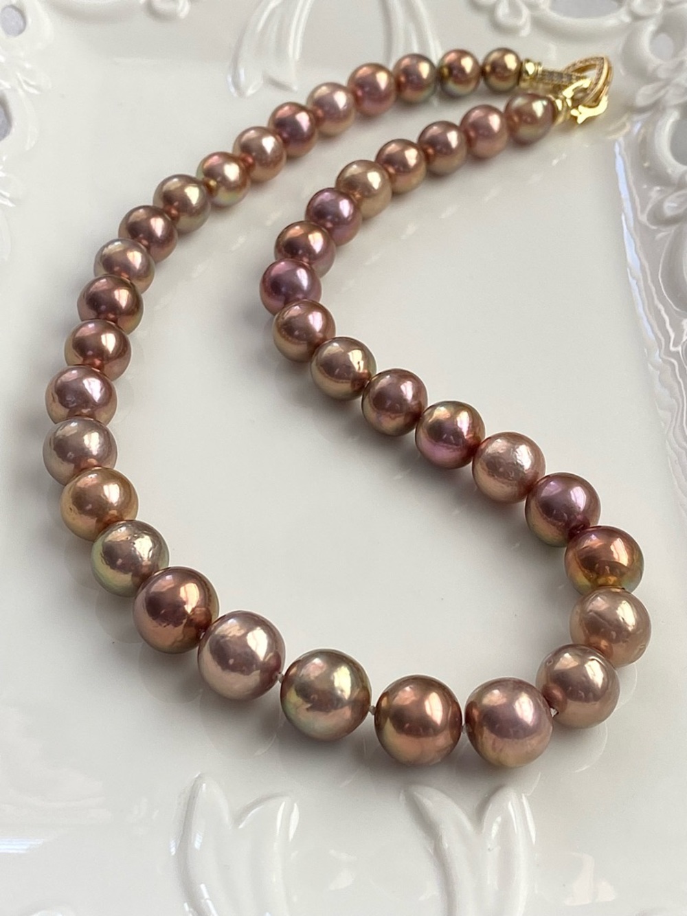 N296-Premium Metallic Green Round 10-12 mm Edison Pearl Necklace